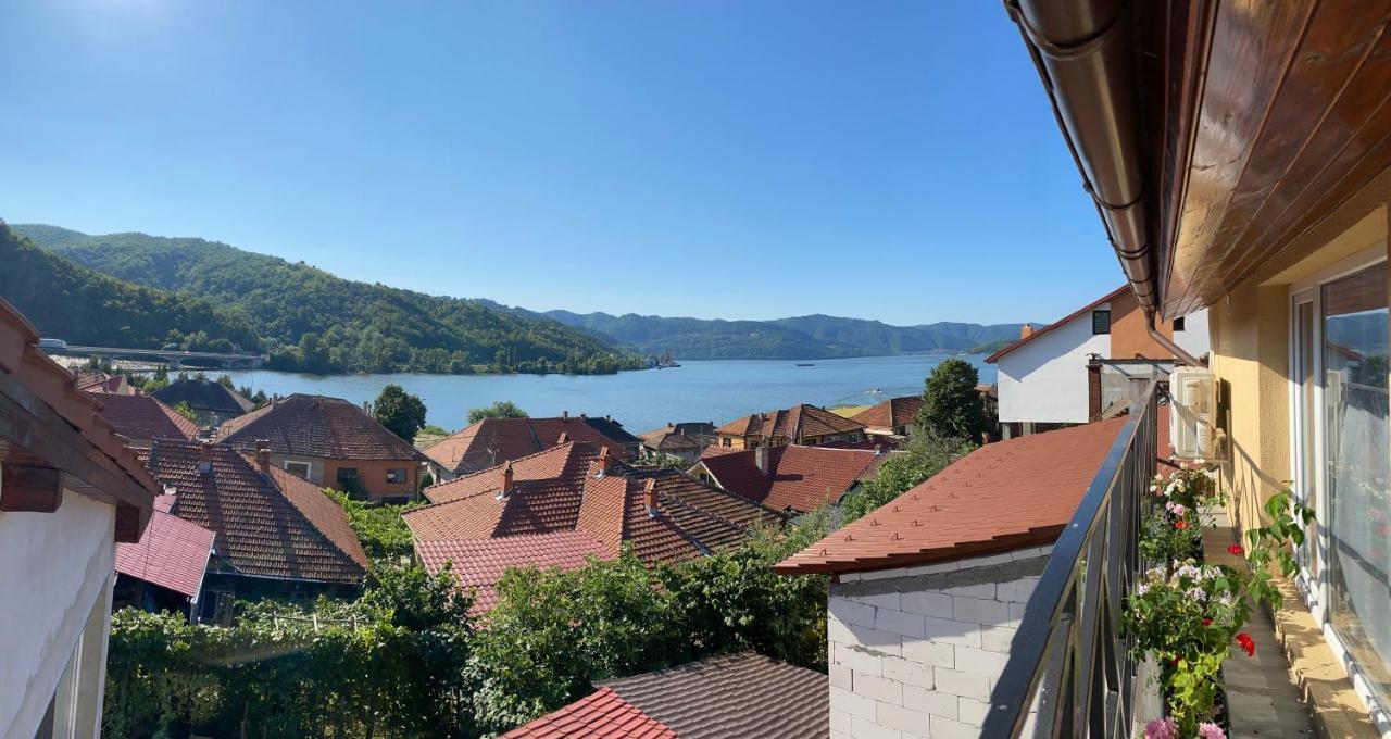 Apartament La Sika Orsova Kültér fotó