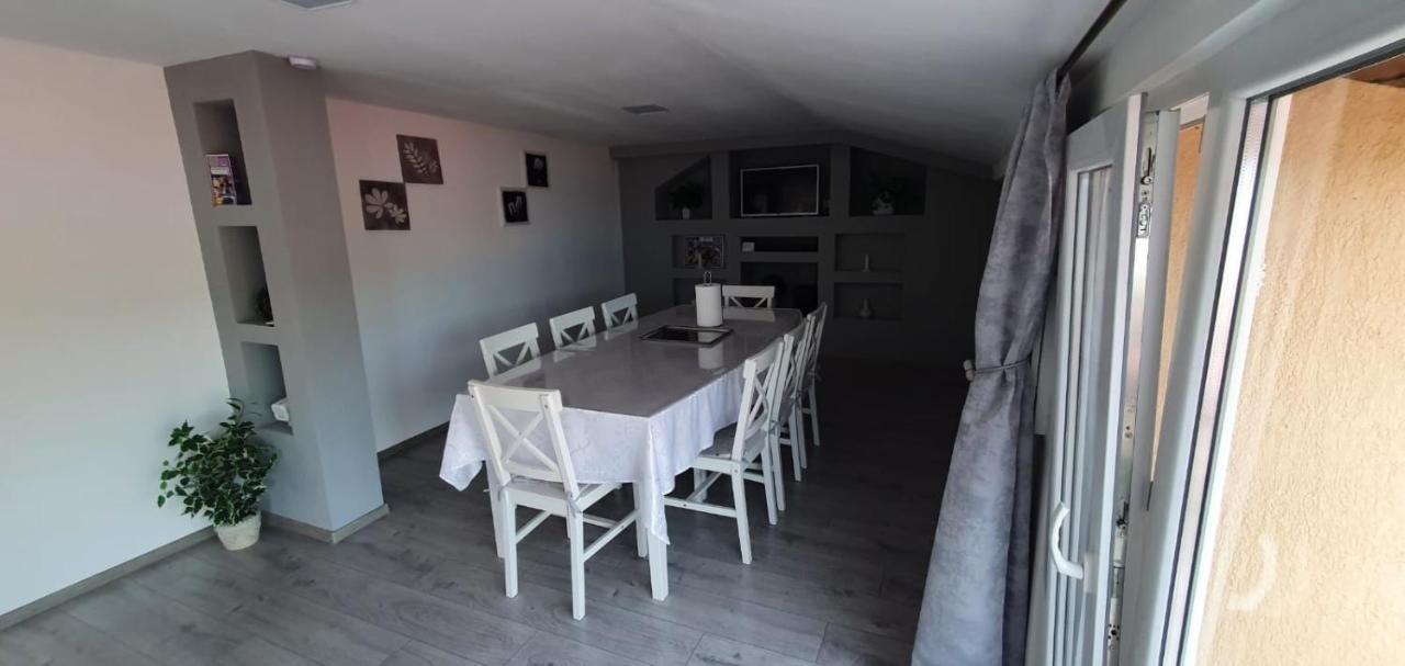 Apartament La Sika Orsova Kültér fotó